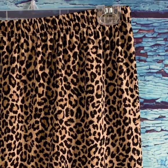 MTS Leopard Print Ruffled Skirt - Picture 2 of 4